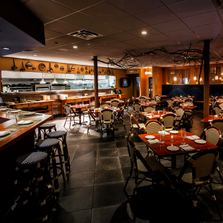 About Aqua Blu Kitchen Cocktails